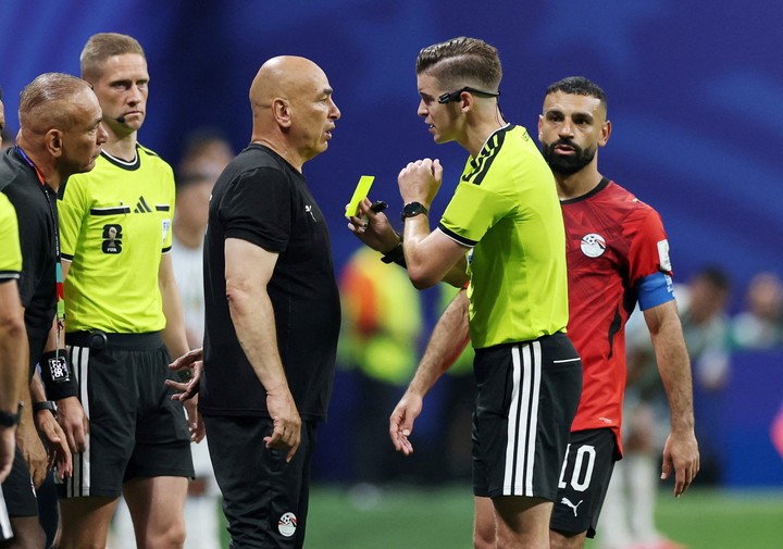 Hassan habló sobre el arbitraje del francés Letexier (Reuters).