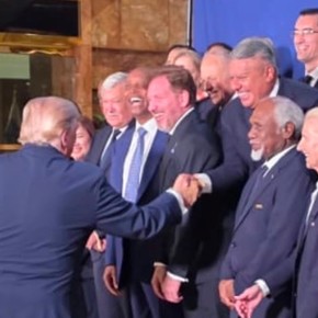 Trump: saludo con Tapia, elogios a Messi y un palito a Tuchel