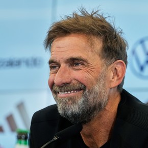 Jürgen Klopp asumió en Alemania y fue claro: “No quiero jugar como Argentina, Francia o España”