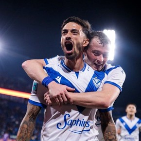 Gracias al gol de Lanzini, Vélez le ganó a Instituto y arrancó derecho el Clausura