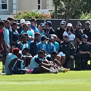 Olé en Tampa con Cabo Verde: mucha paz, despedida y apenas 10 periodistas