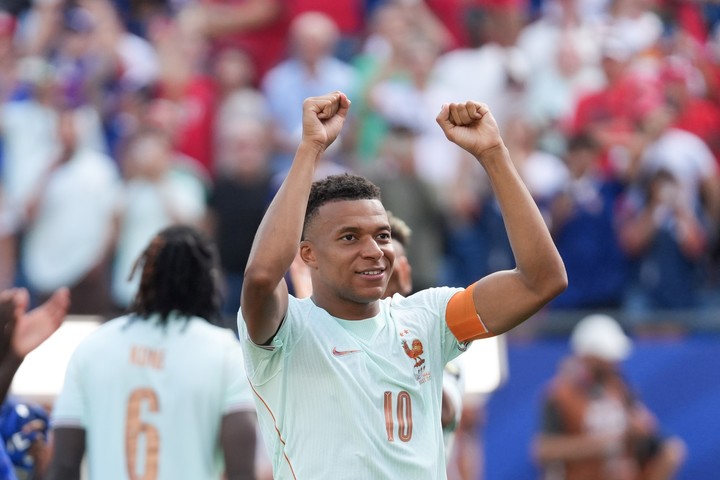 Francia va por otra final mundialista (EFE/ Ángel Colmenares).