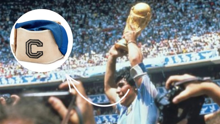 Brazalete que usó Diego Maradona en 1968.