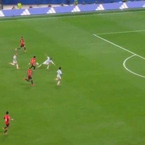 Video: el quite milagroso de Paredes que salvó a Argentina antes del 3-2