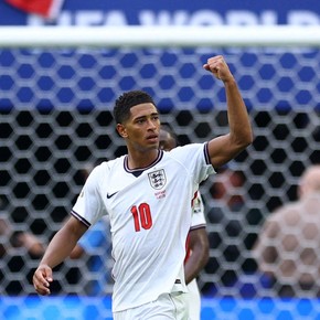 Bellingham: otros dos goles clave y máximo artillero de Inglaterra junto a Kane