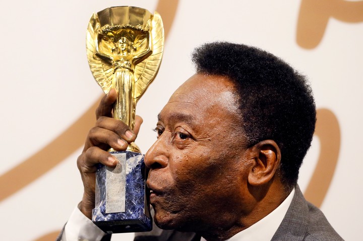 Pelé consiguió tres Jules Rimet (AP Photo).