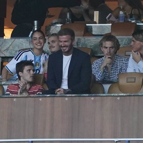 Todos los famosos, estrellas y celebridades presentes en Argentina vs. Cabo Verde: Shakira, Beckham, Infantino y más