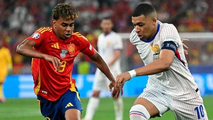 Lamine Yamal vs. Kylian Mbappé en la semifinal de la Nations League.