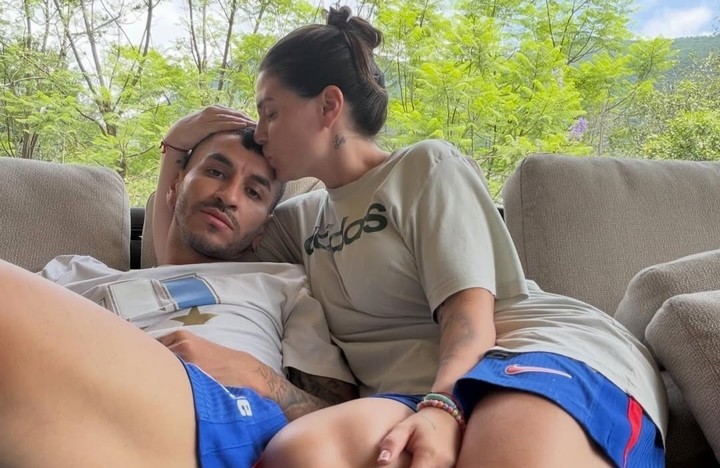 Correa junto a su mujer. Instagram Sabrina de Marzo.