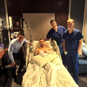Inglaterra: Henderson, baja para lo que queda del Mundial, fue operado con éxito