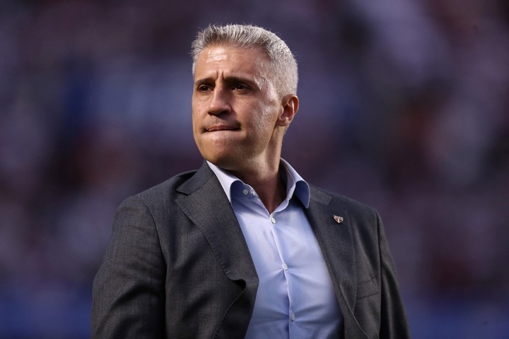 Crespo dirigió al Sao Paulo de Brasil. (REUTERS/Jean Carniel)