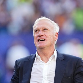 Deschamps: "Les pedí a los más corpulentos que protejan a Mbappé"