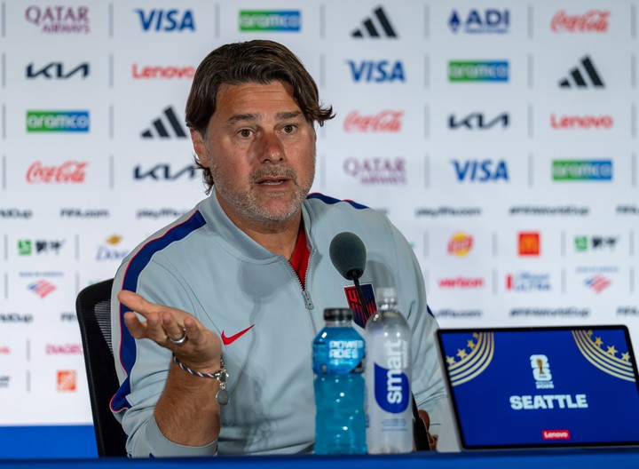 Mauricio Pochettino habló de la revocación de la tarjeta roja de Balogun (EFE).