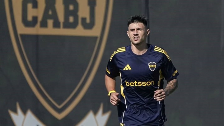 Bareiro, con la lesión de Cavani.