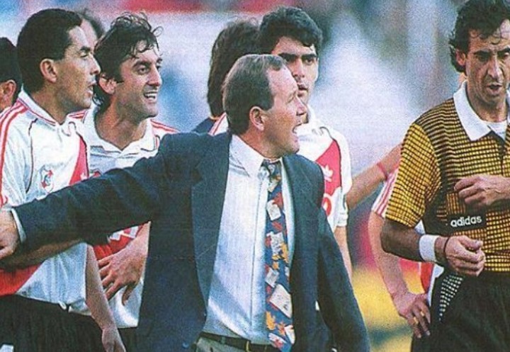 Babington, DT de River en 1995.