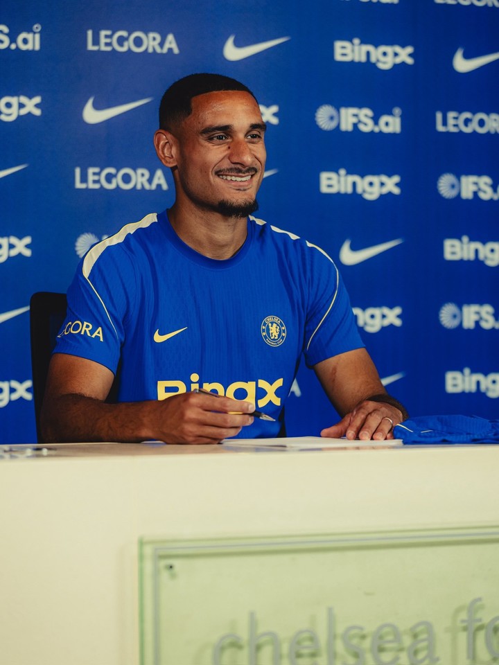 Lacroix, nuevo jugador de Chelsea.