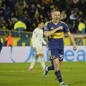 Ascacibar, el implacable goleador de Boca: cuatro goles consecutivos, el tercero al hilo en Huracán