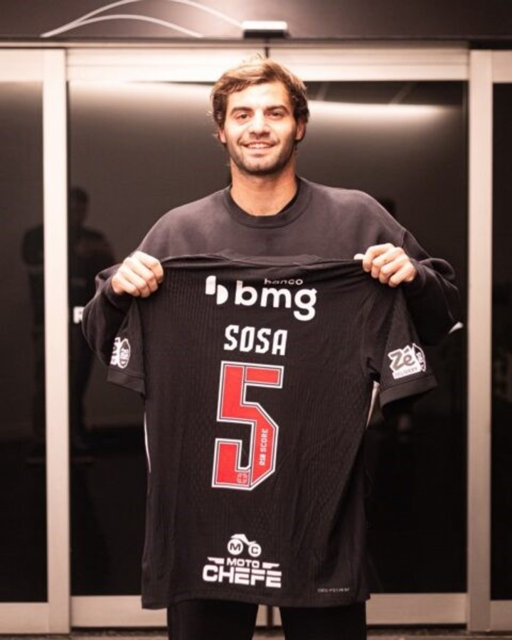 Sosa, presentado en Vasco (Fotos Oficiales).