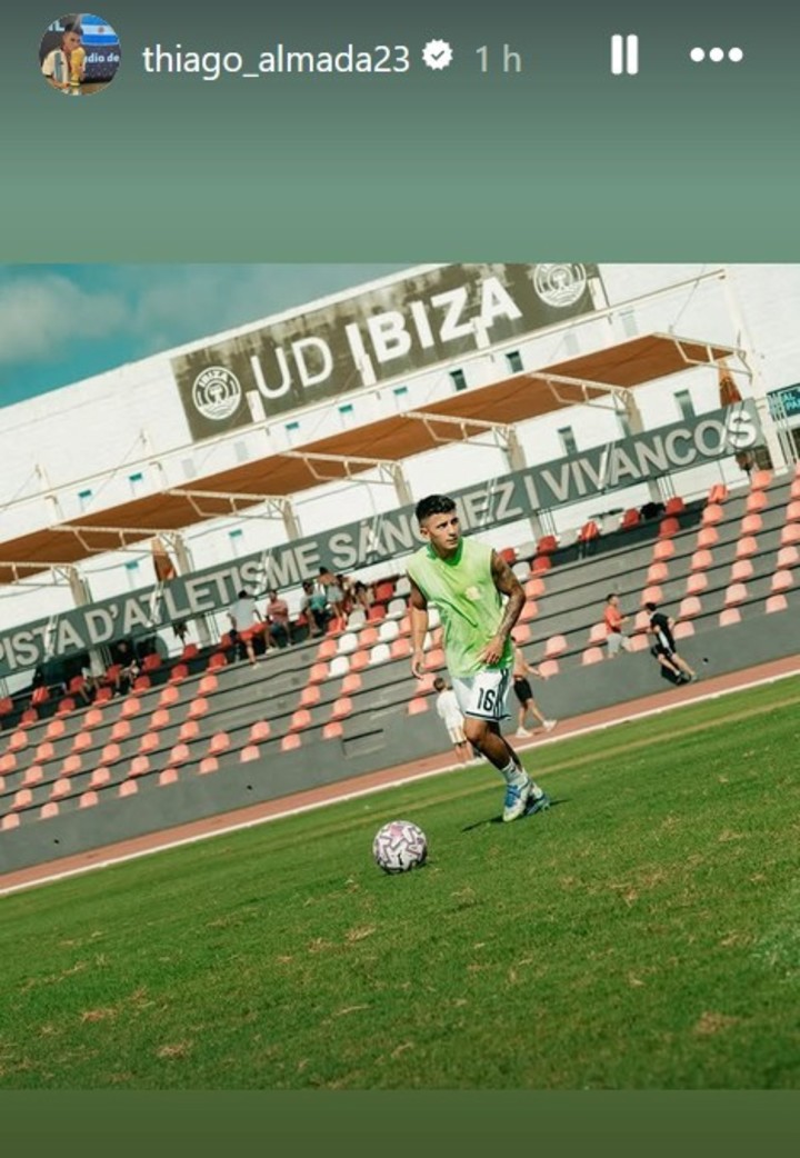 Almada en Ibiza.