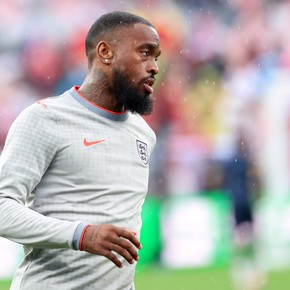 El futbolista inglés Ivan Toney fue acusado de agresión tras un incidente en Londres