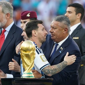 Fuerte posteo de Tapia a un mes de la final: "De tratar de traidores a los jugadores de la Selección no se vuelve"