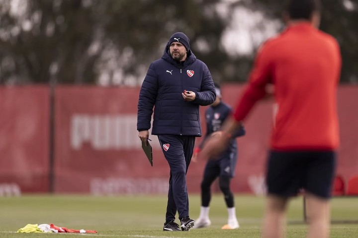 Jadson Viera, DT de Independiente. (Foto: Prensa Independiente)