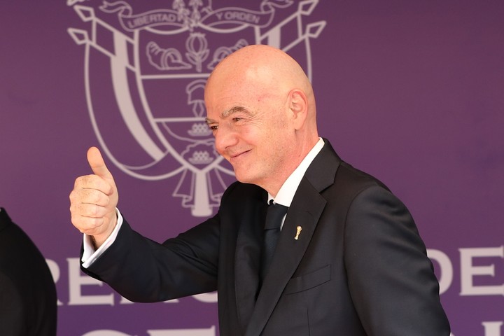 Gianni Infantino en Colombia. (AP Photo/Santiago Saldarriaga).