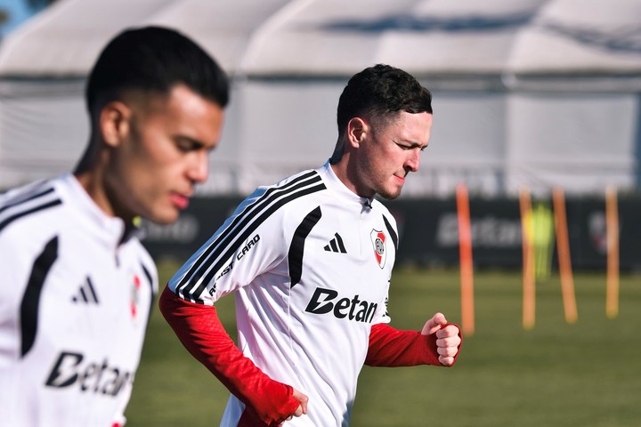 Aníbal Moreno, en el entrenamiento de River (Prensa River).
