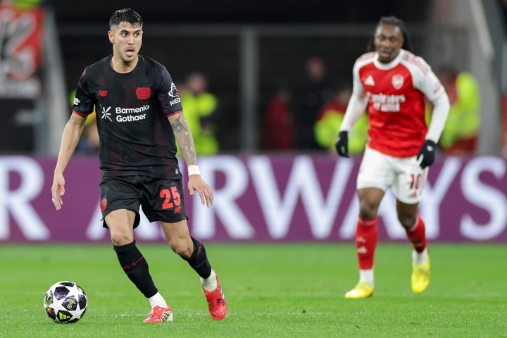 Exequiel Palacios en el Bayer Leverkusen. (Foto: EFE)