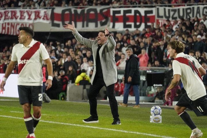 Barracas Central le ganó a River por 1-0 en el Monumental con un gol del Toro Morales. (Foto: Fernando de la Orden / CLARIN).