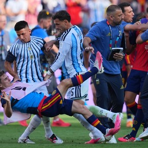 Olé opina: ¿son justas las sanciones de la FIFA a la Selección?