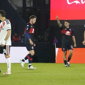 Sigue la crisis en River: perdió con Tigre y continúa sin puntos ni goles en el Torneo Clausura