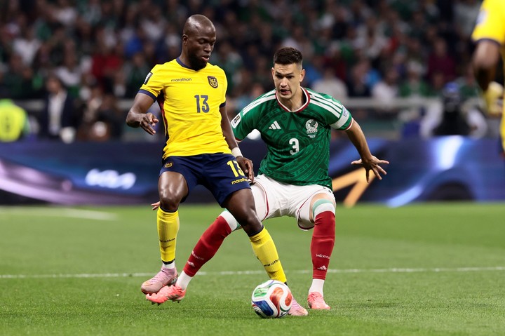 Enner Valencia con Ecuador.