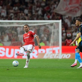 Gabriel Mercado explotó en el clásico de Porto Alegre entre Inter y Gremio: "¿Dónde está el VAR?"