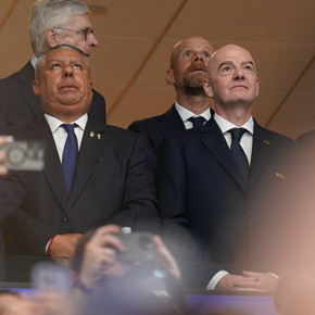 La AFA bancó a Infantino: "Impulsó el fútbol en todos sus niveles y disciplinas"