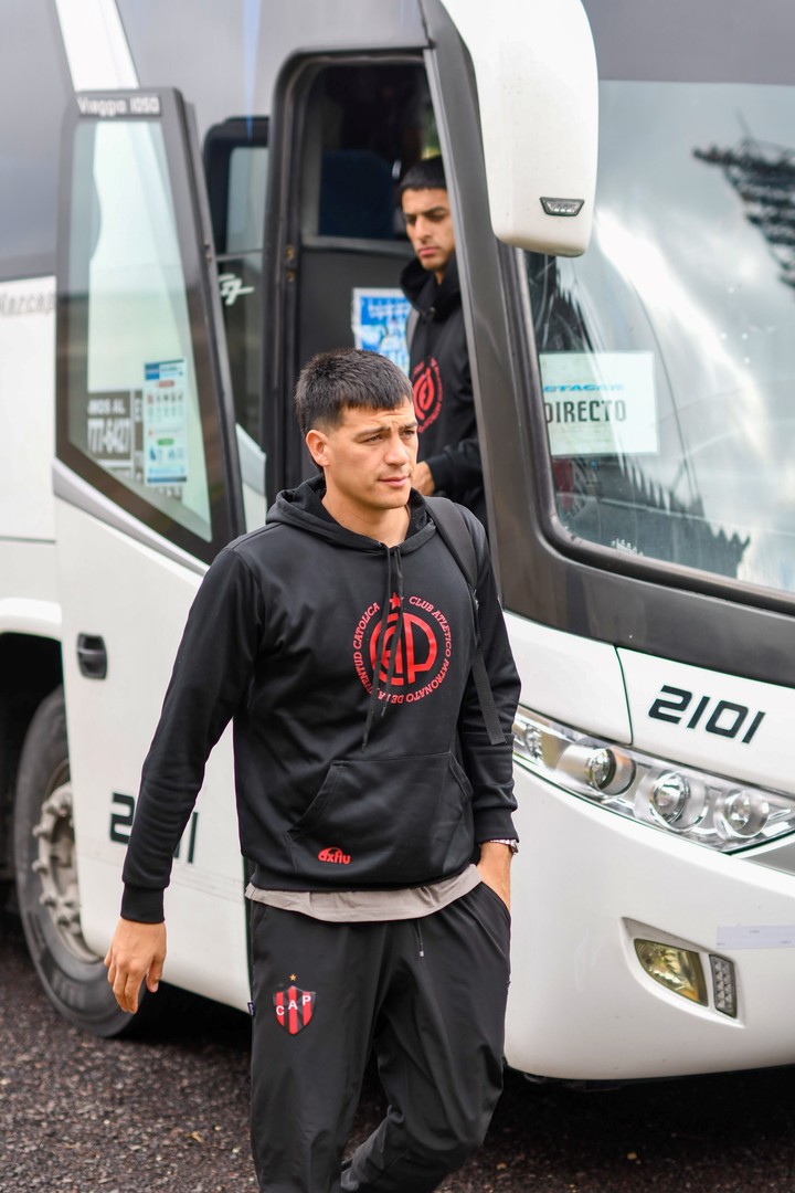 Los jugadores de Patronato, en plena disputa por la permanencia.