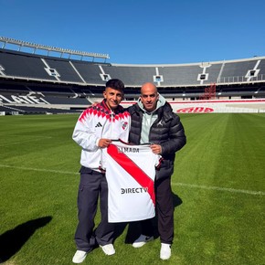 El tío de Almada: "Thiago me acompañaba a todos los partidos en las Inferiores de River y hacía de alcanpelotas"