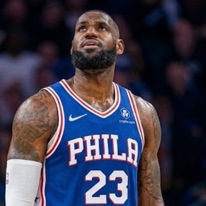 LeBron fue presentado en Philadelphia: el icónico número que usará y ¿un helicóptero para llegar a los entrenamientos?