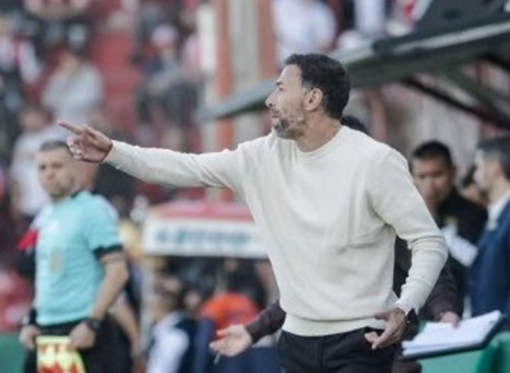 El DT tendrá su primera experiencia en el exterior (Prensa Platense).