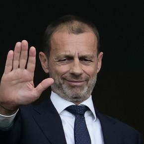 La UEFA presentó "Clear Line", una herramienta on line para ayudar a entender la aplicación del VAR