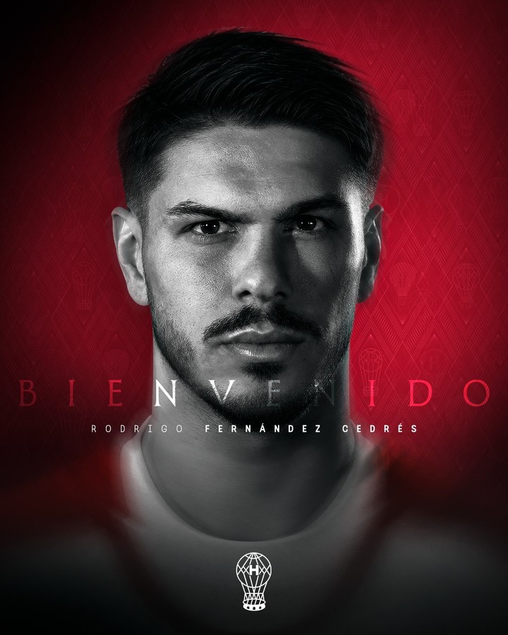 Rodrigo Fernández Cedrés presentado en Huracán. (Prensa CAH)