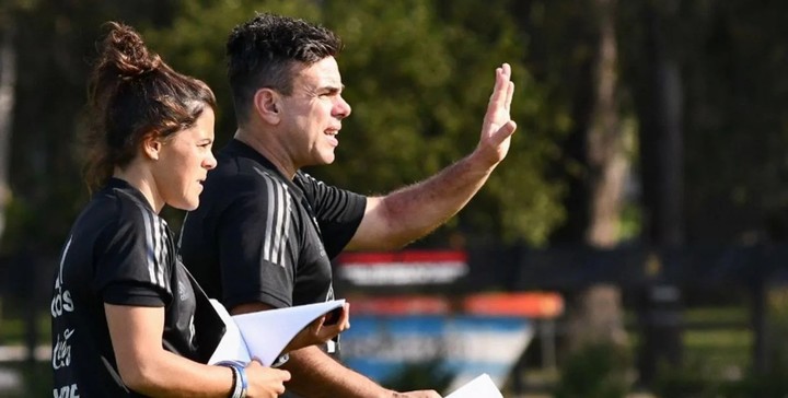 Christian Meloni, en un entrenamiento previo al Mundial Femenino Sub 20.