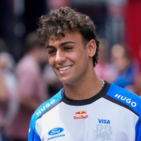 El rival inglés de Colapinto que bancó al argentino tras los castigos de la FIA: "Fue una sanción bastante extrema"