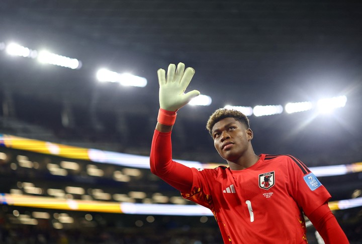 Zion Suzuki fue el arquero de Japón en el último Mundial (Reuters).