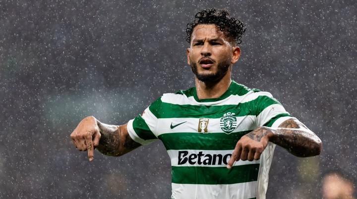 Luis Suárez jugando para el Sporting de Lisboa.