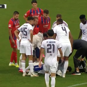 Jamal Musiala volvió a descompensarse y encendió la alarma: ¿qué le pasa al volante del Bayern?