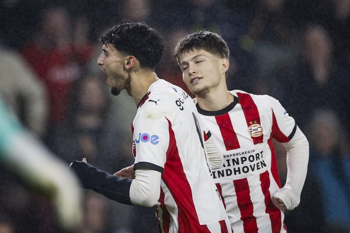 Pepi, goleador en PSV. (EFE/EPA/BART STOUTJESDIJK)