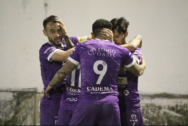 El Viola tuvo un gran primer tiempo. (@villadalmineok)