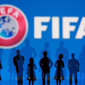 Las 72 horas de un escándalo mundial: cronología del proyecto de la FIFA que provocó un fuerte rechazo y terminó rápidamente