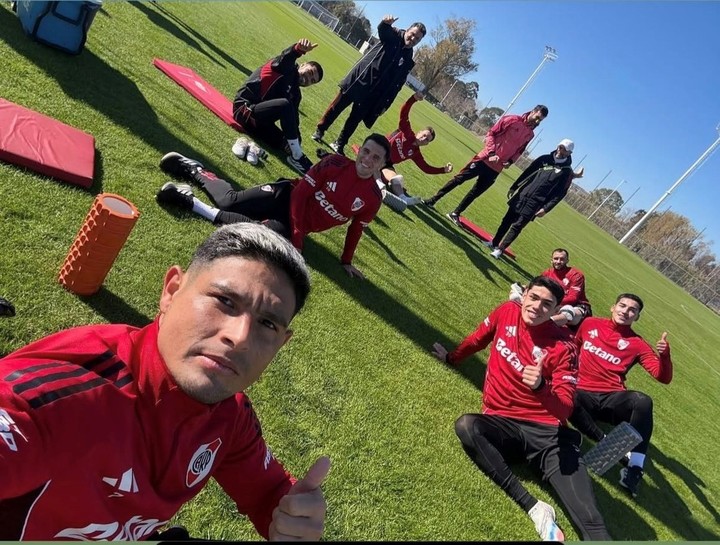 Salas y los borrados (IG Maxi Salas).